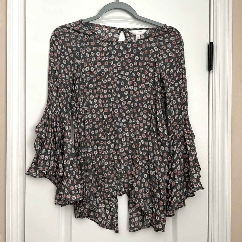 LC Lauren Conrad floral top